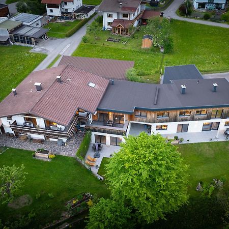 Naturparkferienwohnungen Wolf Reuthe Buitenkant foto